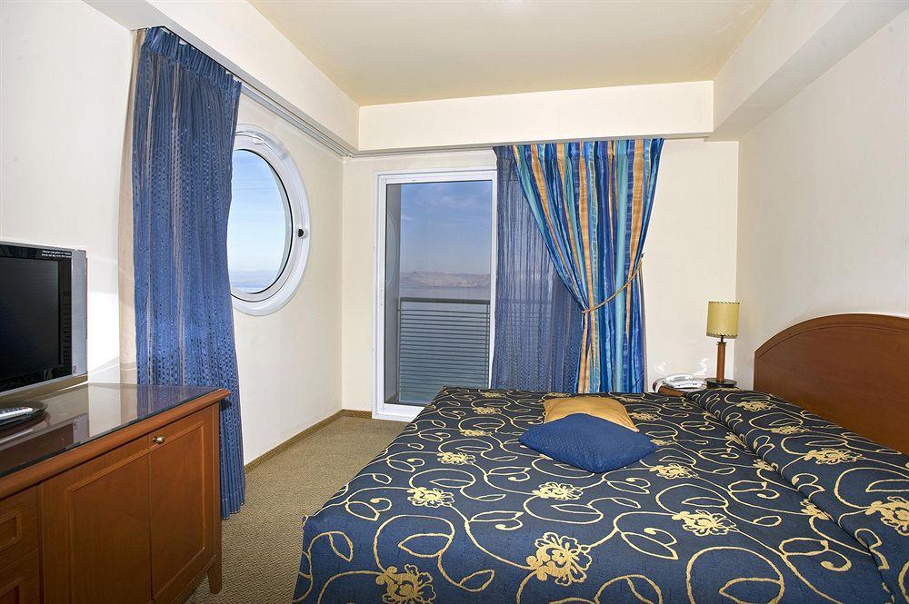 Galei Kinneret Hotel Tiberias Exterior foto